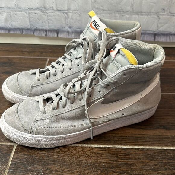 Men’s Nike High Tops Sz 11 - Picture 1 of 6